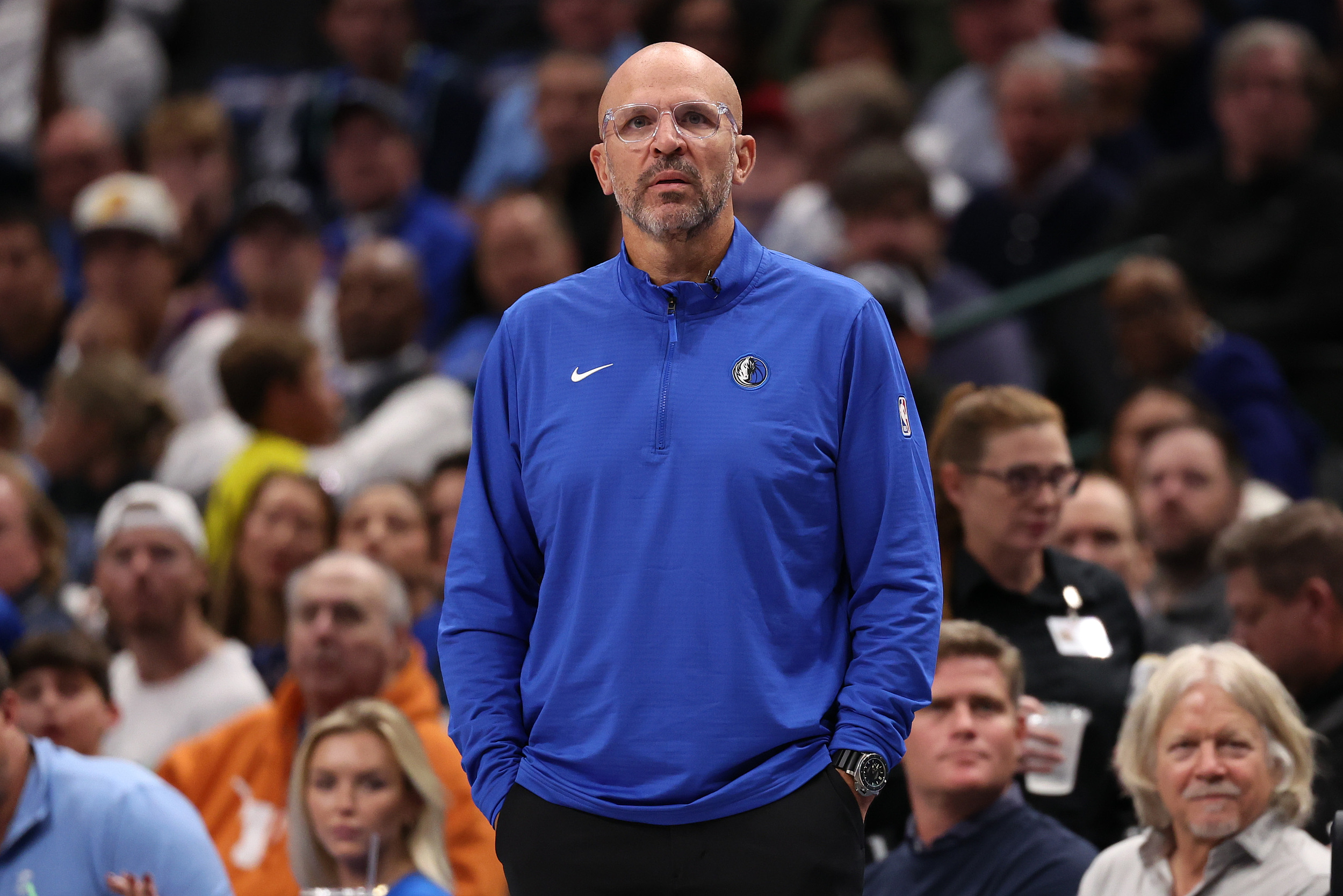 😂喜欢挖墙脚!赋闲名帅众多,尼克斯却偏爱在职教练