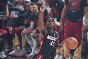 蒂姆-哈达威:我很欣赏戴维恩-米切尔 但他需要更具侵略性