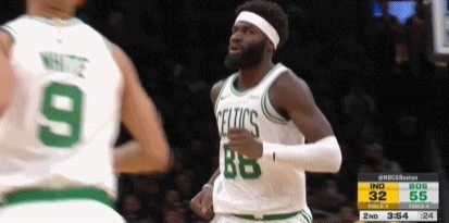 足球比分-步行者断电了！凯尔特人3分钟轰15-0打停 分差20+